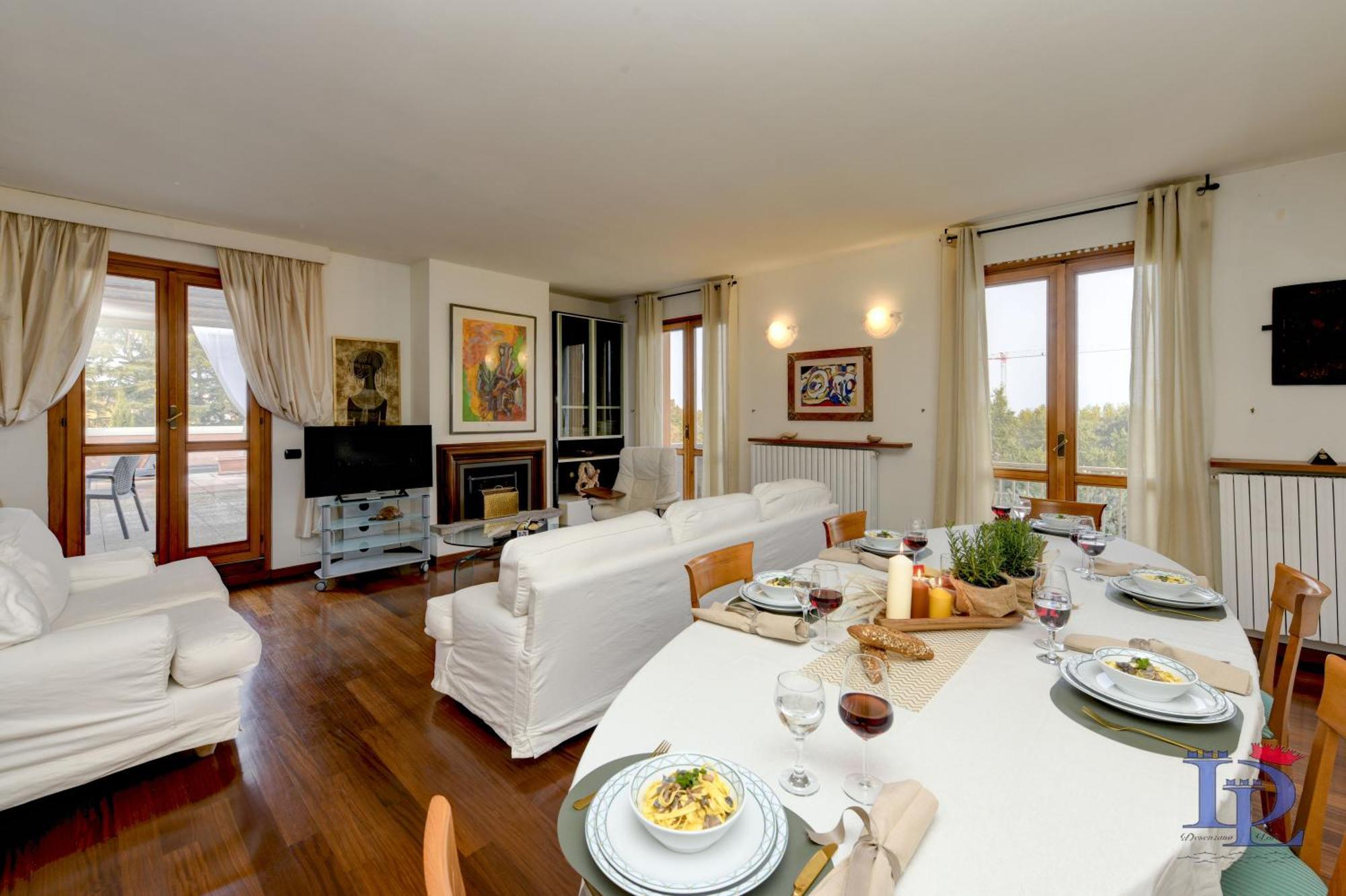 Desenzanoloft Official Partner Marriott Homes & Villas - Gardastar La Stella Del Lago Desenzano del Garda Exterior foto