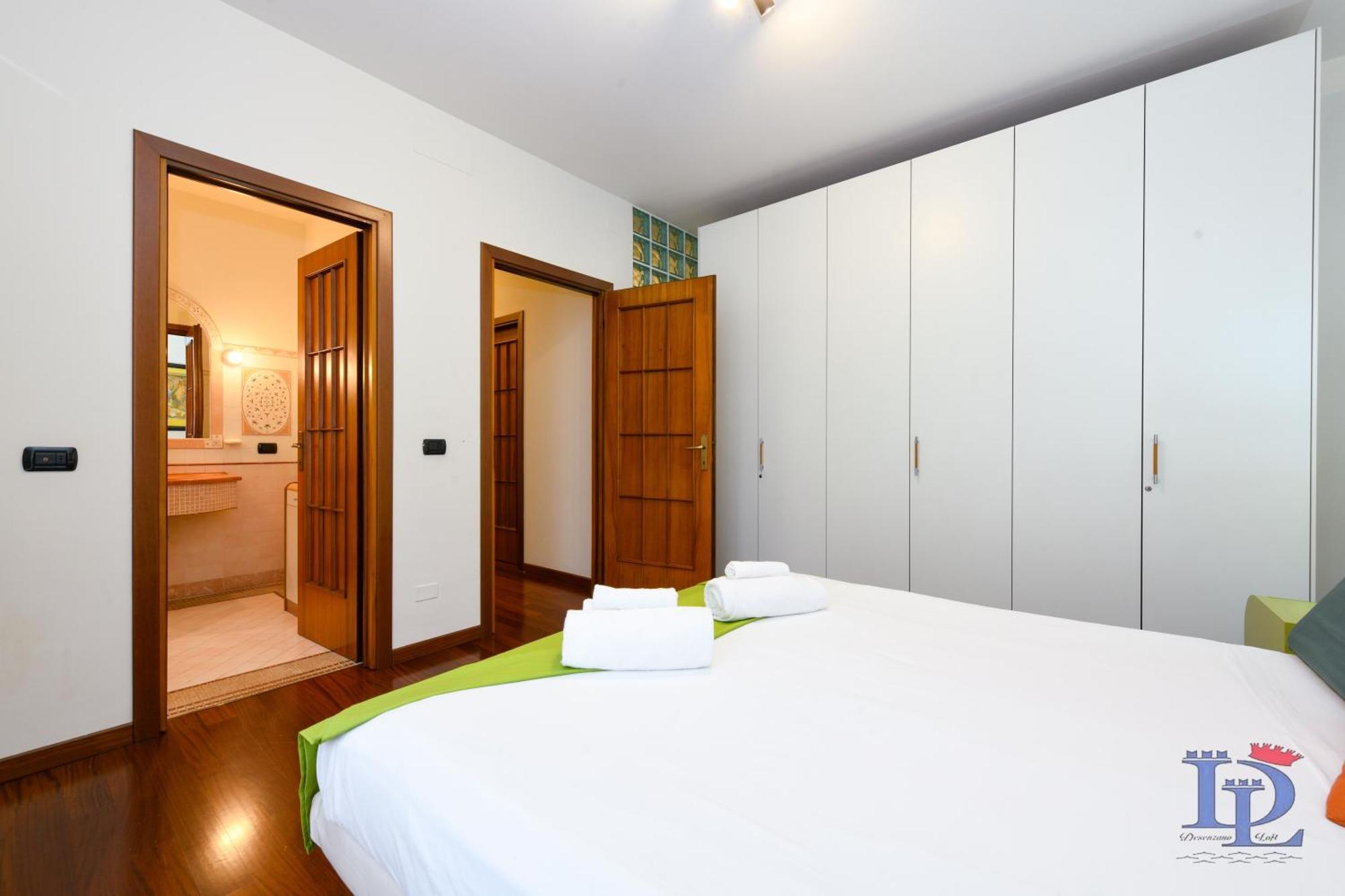 Desenzanoloft Official Partner Marriott Homes & Villas - Gardastar La Stella Del Lago Desenzano del Garda Exterior foto