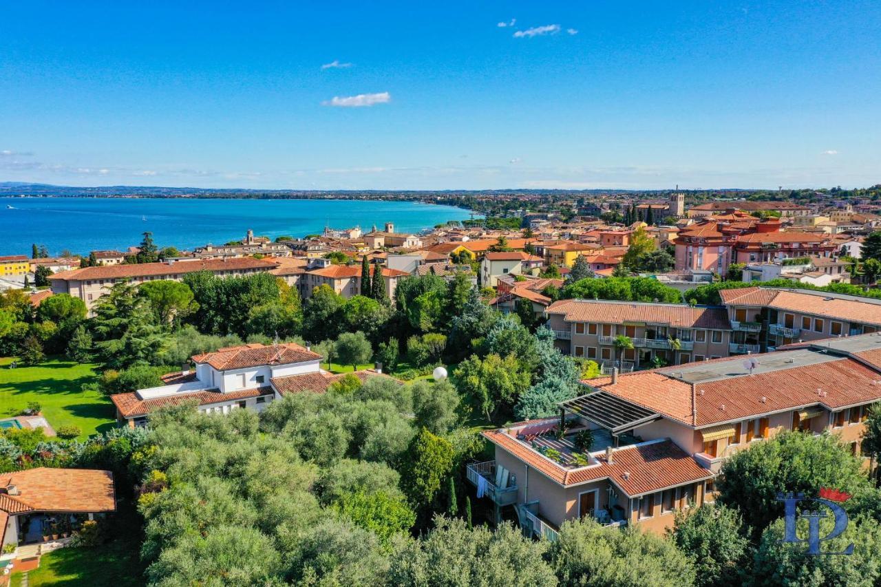Desenzanoloft Official Partner Marriott Homes & Villas - Gardastar La Stella Del Lago Desenzano del Garda Exterior foto