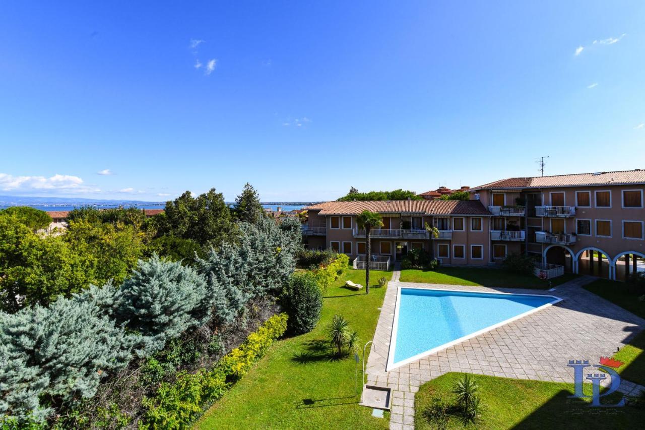 Desenzanoloft Official Partner Marriott Homes & Villas - Gardastar La Stella Del Lago Desenzano del Garda Exterior foto